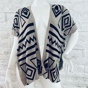Maddison Aztec Geometric Pattern Shawl Cardigan Size S Side Buttons
